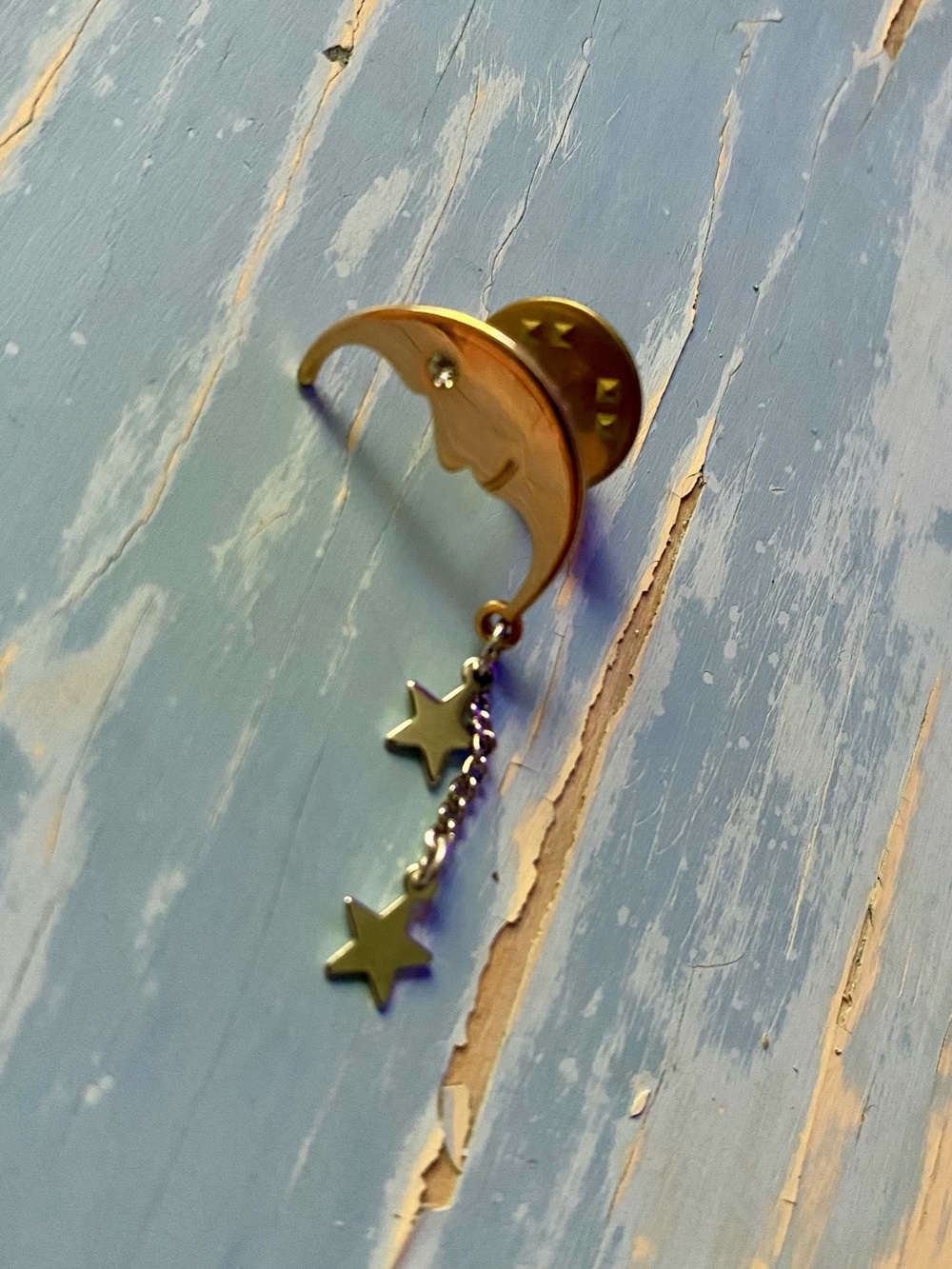 Gold Moon & Star Pin - Gold Color